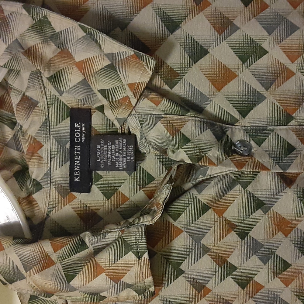 Kenneth  Cole - Picture 2 of 2